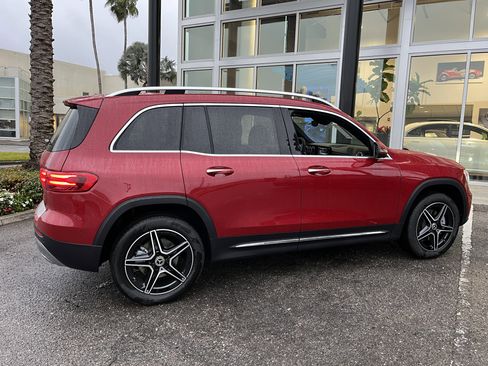 New 2026 Mercedes-Benz GLB 250 image 7