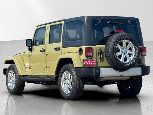 Used 2013 Jeep Wrangler Unlimited Sahara w/ Connectivity Group AWD/4WD image 4