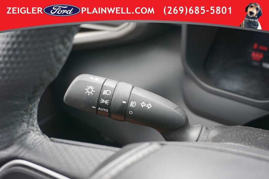 Used 2025 Toyota Tundra Limited AWD/4WD image 22