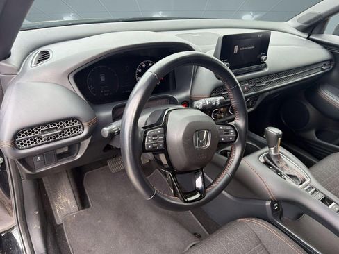 Used 2025 Honda HR-V Sport image 4