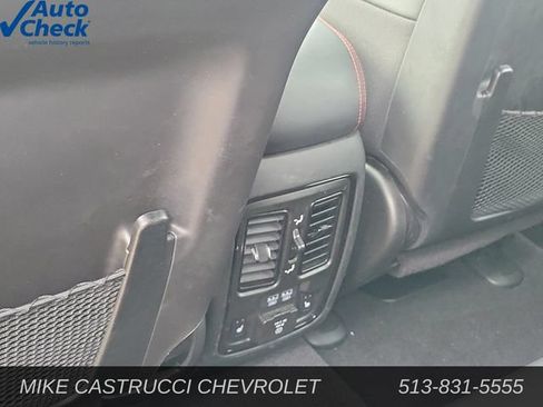 Used 2023 Dodge Durango GT AWD/4WD image 12
