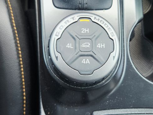 Used 2024 Ford Bronco Badlands AWD/4WD image 25