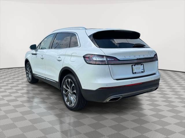 Used 2022 Lincoln Nautilus Reserve AWD/4WD image 5