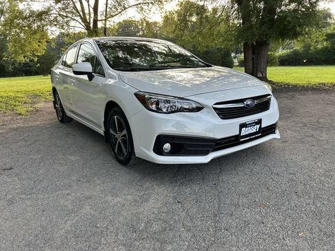 Certified 2023 Subaru Impreza 2.0i Premium AWD/4WD image 2