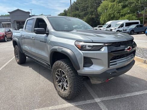 Used 2023 Chevrolet Colorado ZR2 w/ ZR2 Convenience Package III AWD/4WD image 1