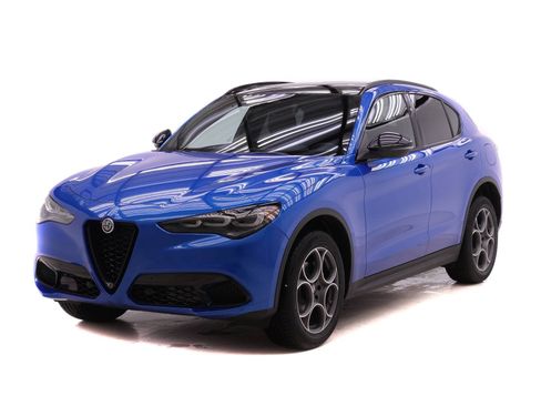 New 2026 Alfa Romeo Stelvio Sprint AWD/4WD image 2