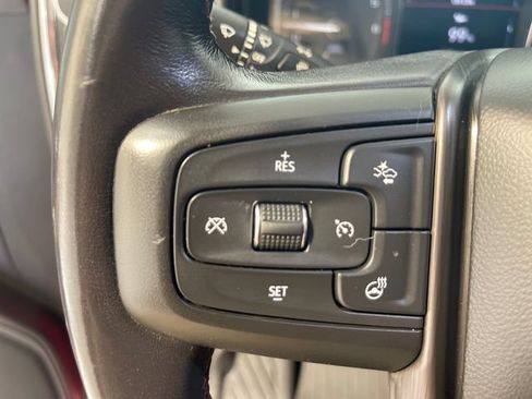 Used 2022 GMC Sierra 1500 AT4 w/ AT4 Premium Package AWD/4WD image 9