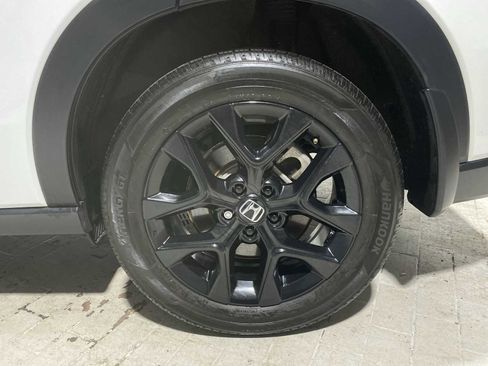 Used 2025 Honda HR-V Sport image 8