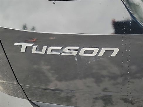 Used 2023 Hyundai Tucson Limited image 24