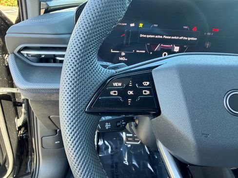 New 2025 Audi SQ5 Prestige image 19