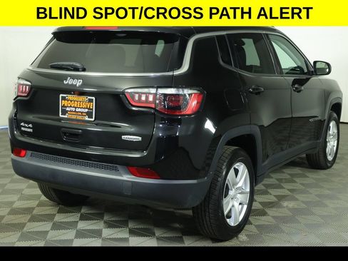 Used 2022 Jeep Compass Latitude AWD/4WD image 7