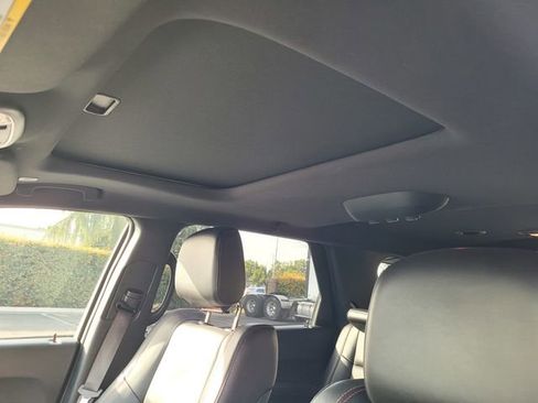 Used 2025 Dodge Durango GT image 8