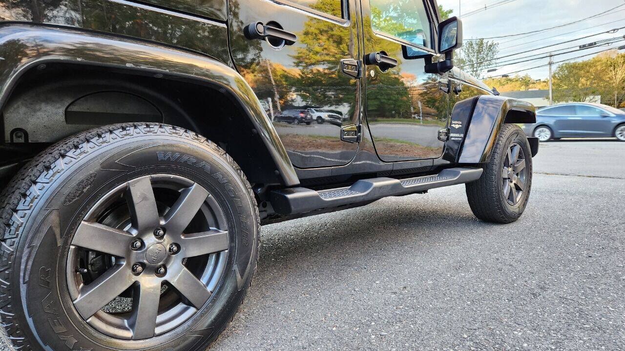 Used 2015 Jeep Wrangler Unlimited Sahara AWD/4WD image 18