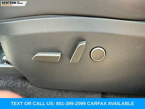 Used 2024 Tesla Model Y Long Range AWD/4WD image 25