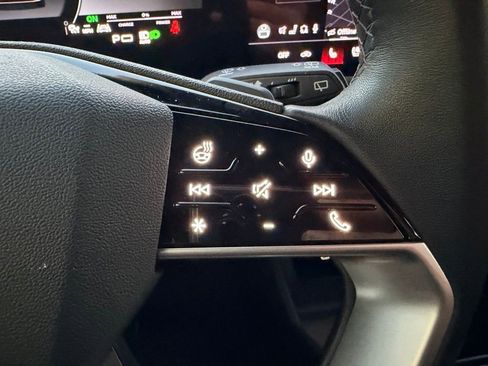 Used 2025 Audi Q6 e-tron Premium Plus w/ Premium Plus image 35