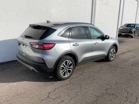 Used 2022 Ford Escape SEL image 4