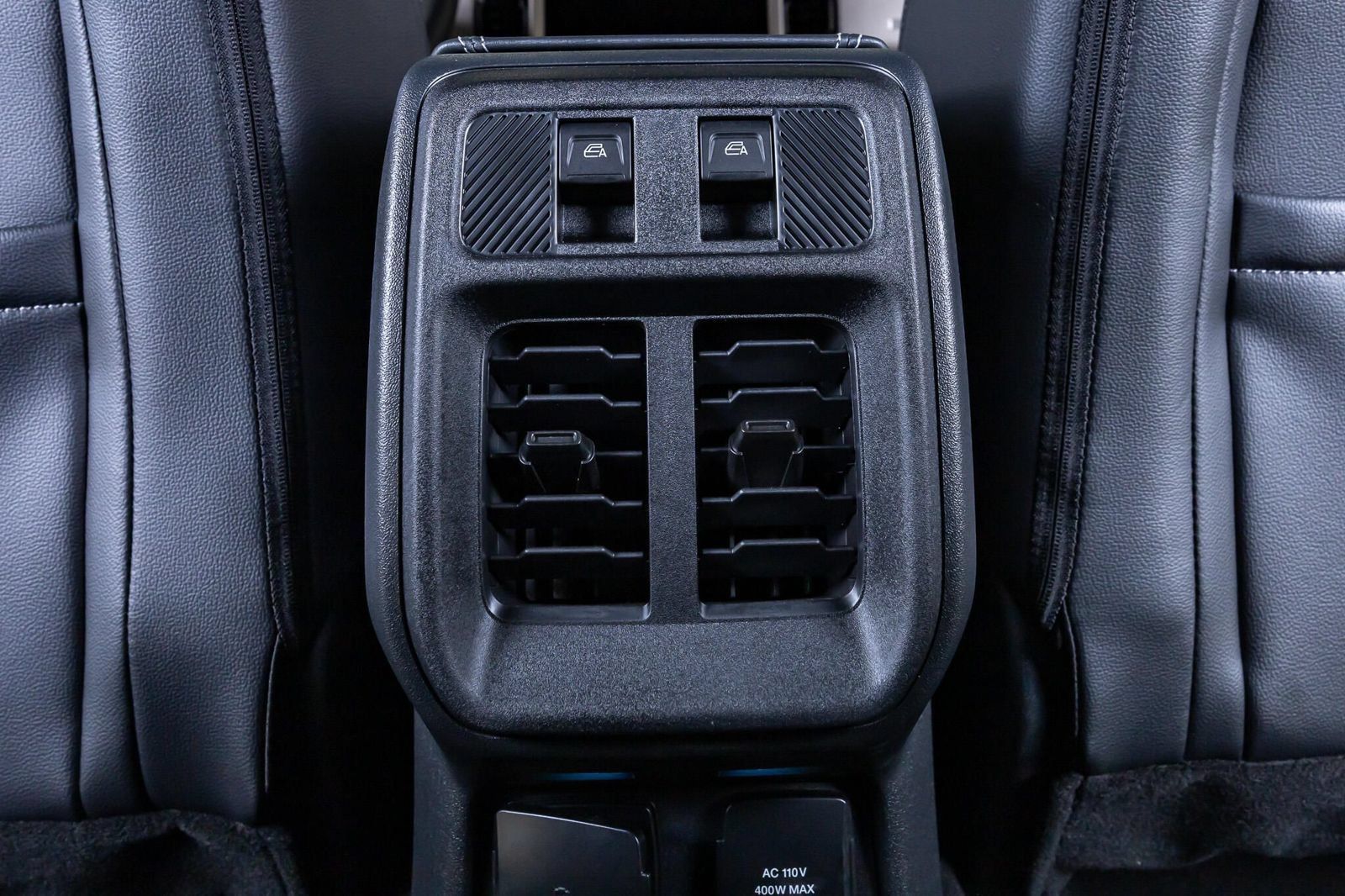 Used 2026 Ford Bronco Outer Banks AWD/4WD image 31