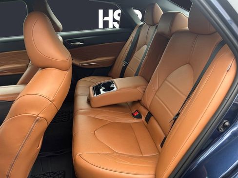 Used 2020 Toyota Avalon Limited w/ Advanced Safety Package FWD image 13