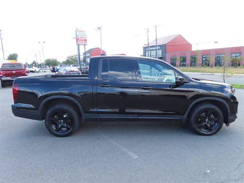 Used 2022 Honda Ridgeline Black Edition image 12