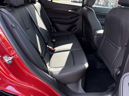 Used 2026 Buick Encore GX Sport Touring w/ Black Roof Package AWD/4WD image 21