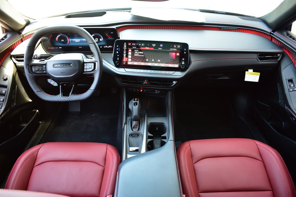 New 2026 Dodge Charger R/T AWD/4WD image 32