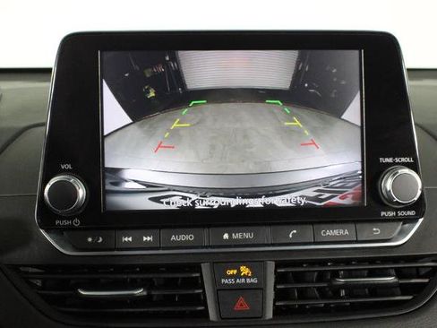 Certified 2025 Nissan Altima 2.5 S FWD image 29