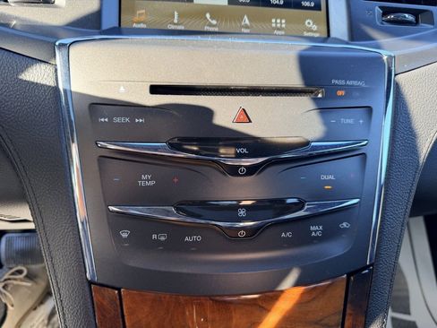 Used 2016 Lincoln MKS AWD w/ Equipment Group 201A image 20