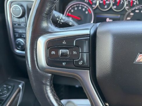 Used 2021 Chevrolet Silverado 1500 LT AWD/4WD image 24
