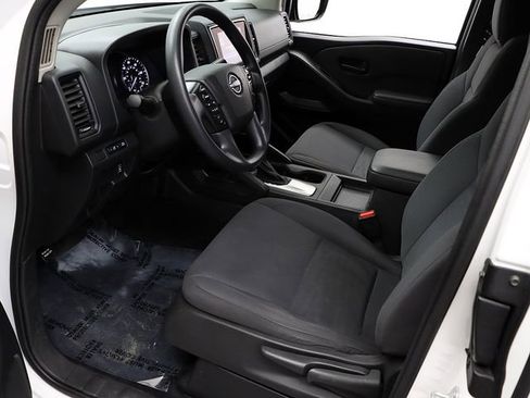 Used 2024 Nissan Frontier S w/ S Utility Package image 12