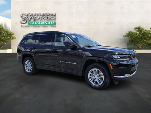 New 2025 Jeep Grand Cherokee L Laredo w/ Luxury Tech Group I RWD image 7