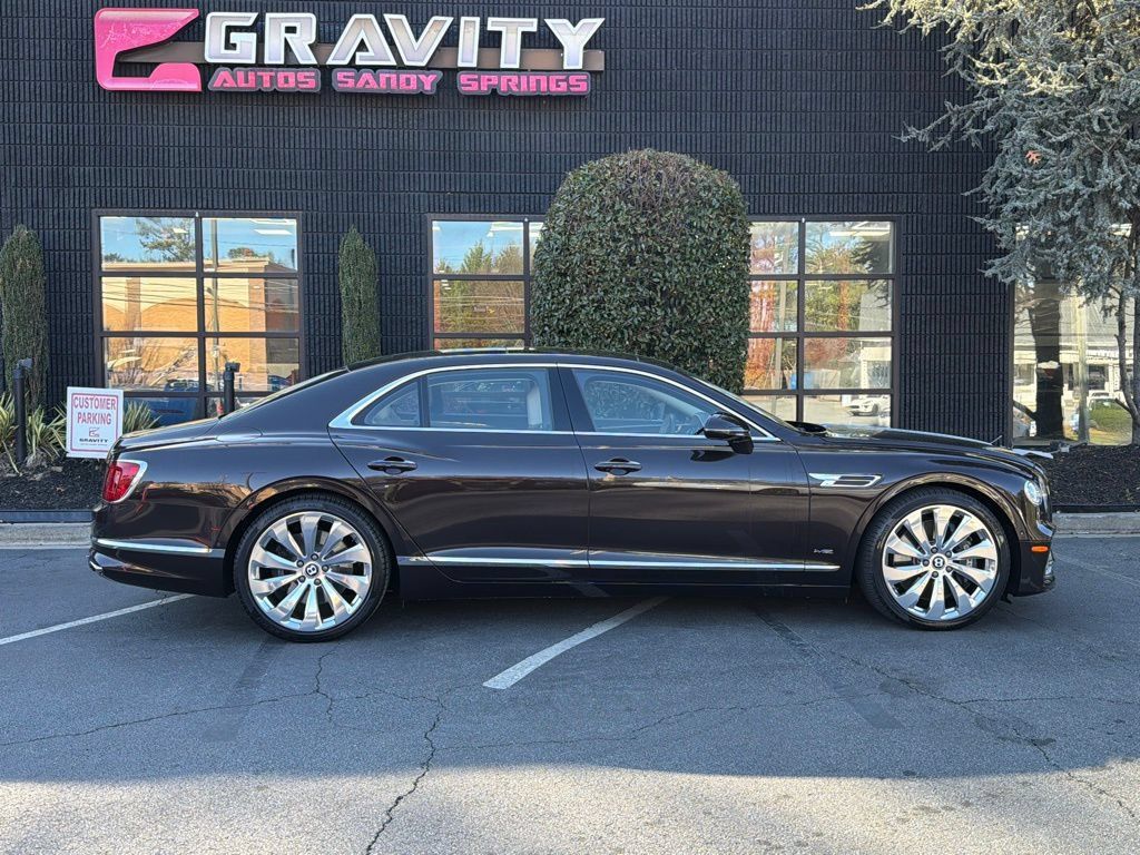 Used 2021 Bentley Flying Spur W12 AWD/4WD image 21