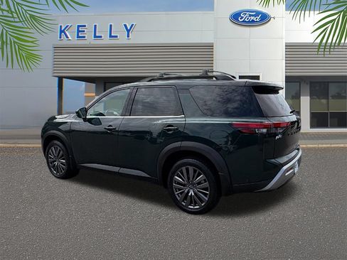 Used 2023 Nissan Pathfinder SL w/ SL Premium Package FWD image 3
