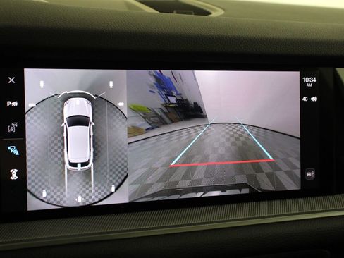 Certified 2025 Porsche Cayenne image 17