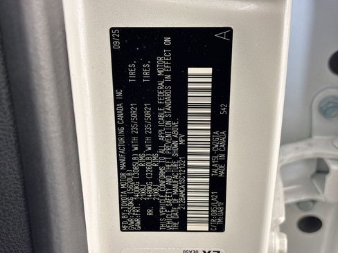 Used 2025 Lexus RX 350 AWD w/ Convenience Package image 19