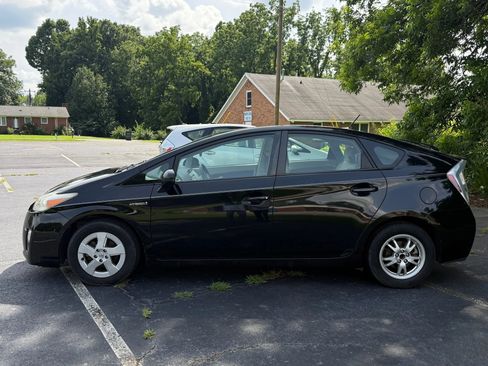 Used 2010 Toyota Prius Five FWD image 3