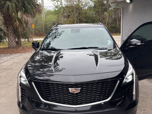 Used 2019 Cadillac XT4 Sport image 1