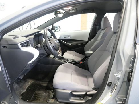 Used 2022 Toyota Corolla SE image 13
