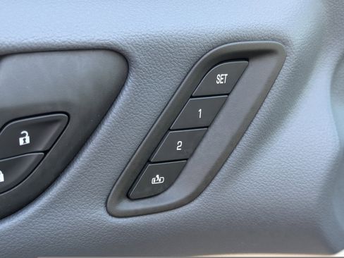 Used 2022 GMC Acadia Denali w/ Denali Ultimate Package image 34