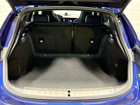 Certified 2022 Porsche Taycan Turbo S image 13