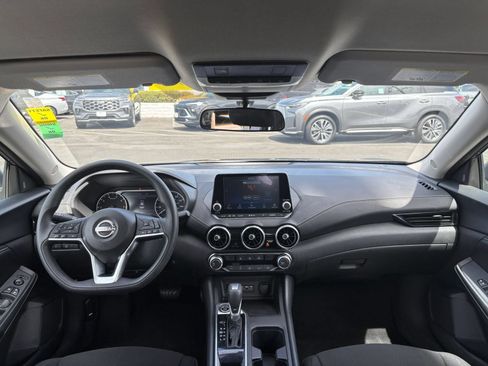 Used 2025 Nissan Sentra SV FWD image 26