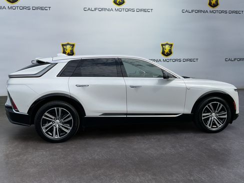 Used 2024 Cadillac Lyriq Luxury RWD image 4