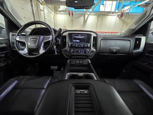 Used 2018 GMC Sierra 1500 SLT AWD/4WD image 14