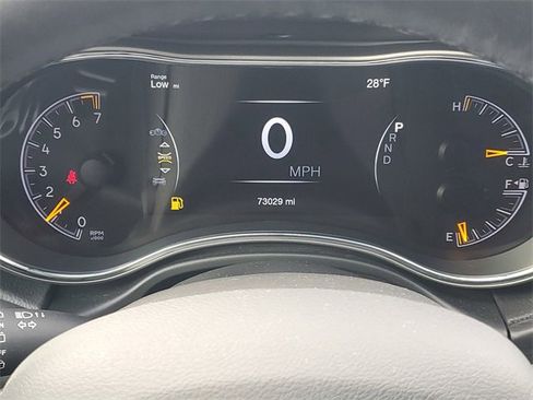 Used 2020 Jeep Grand Cherokee Limited image 21