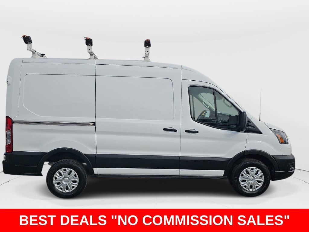 Used 2022 Ford E-Transit Medium Roof RWD image 2
