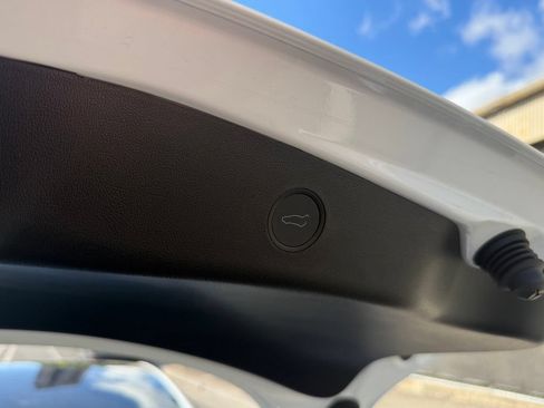 Used 2022 Tesla Model 3 RWD image 18