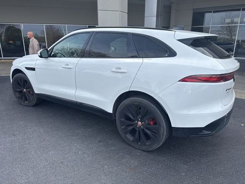 Used 2022 Jaguar F-PACE S image 4