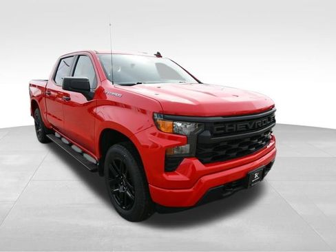 Used 2022 Chevrolet Silverado 1500 Custom AWD/4WD image 10