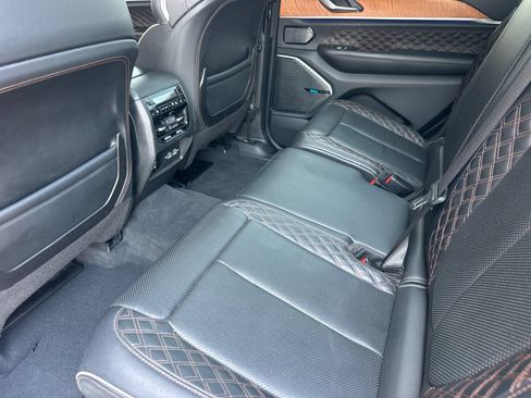 Used 2023 Jeep Grand Cherokee L Summit AWD/4WD image 14