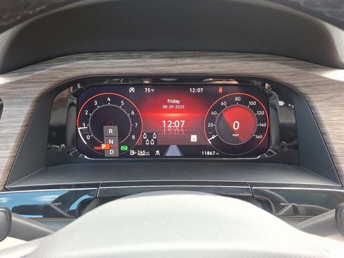 Certified 2025 Volkswagen Atlas SEL Premium R-Line image 20