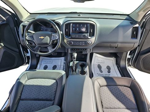 Used 2022 Chevrolet Colorado Z71 image 12